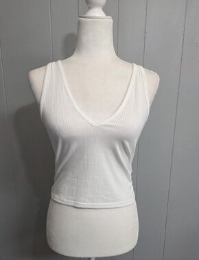 Abound White V Neck Tank Top Size M